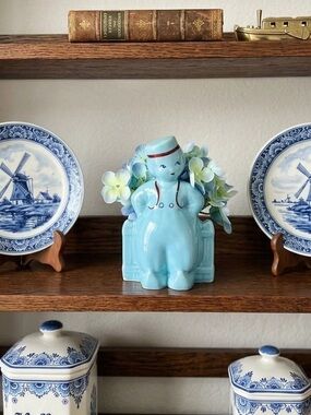 Vintage Ceramic Planter Blue Dutch Boy McMaster Canada Pottery 1940s
